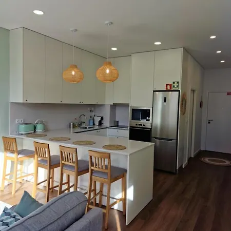 Bohemian Station أفيرو