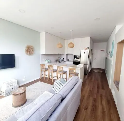 Bohemian Station 아파트